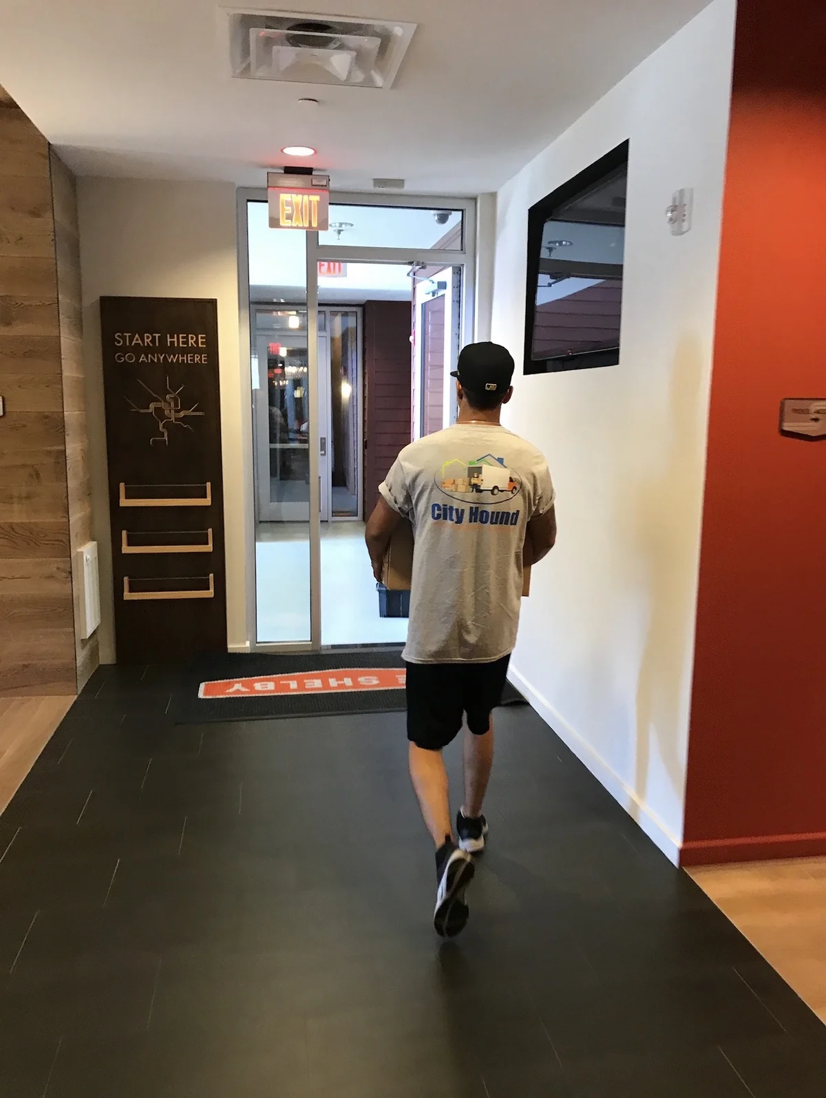 City Hound Movers working efficiently on a move in Arlington VA